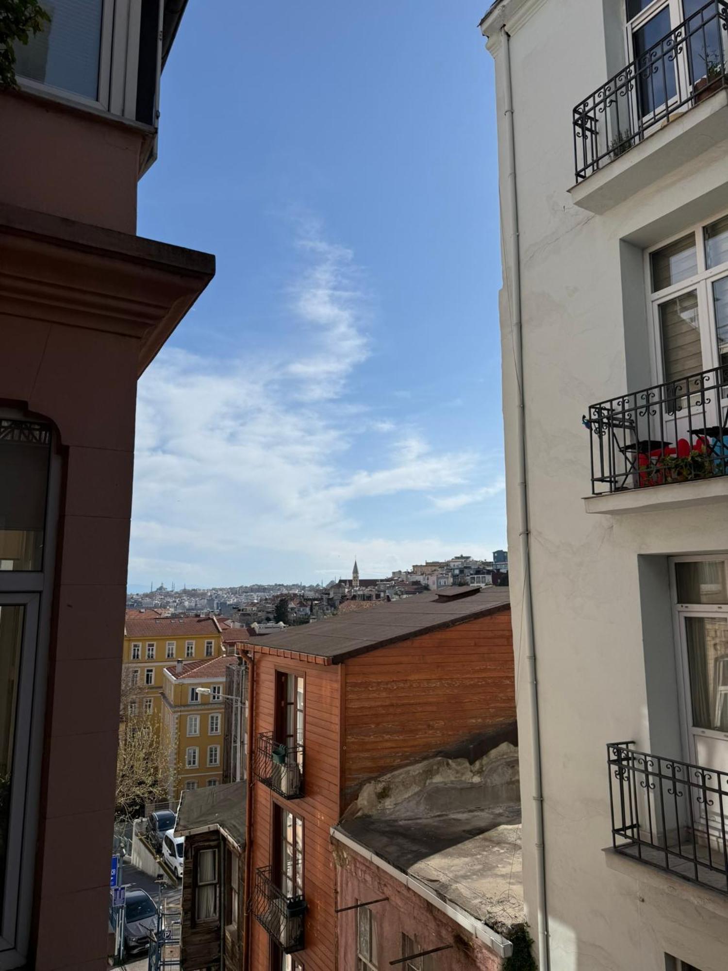 Gunes Hause Istanbul Exterior photo